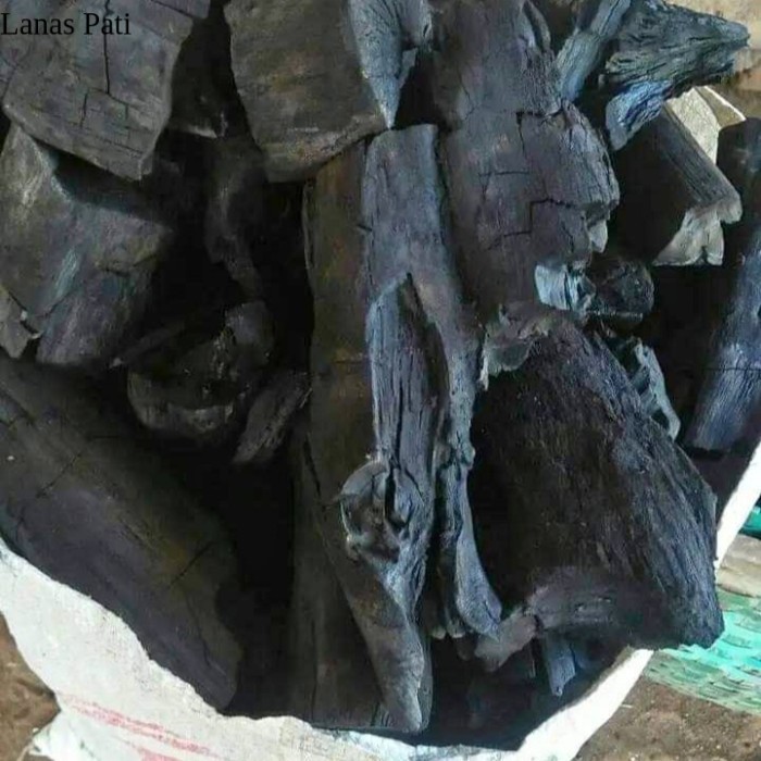 

ARENG ARANG KAYU BAKAR UNTUK SATE BBQ IKAN DLL BERAT 1KG murah terlariss