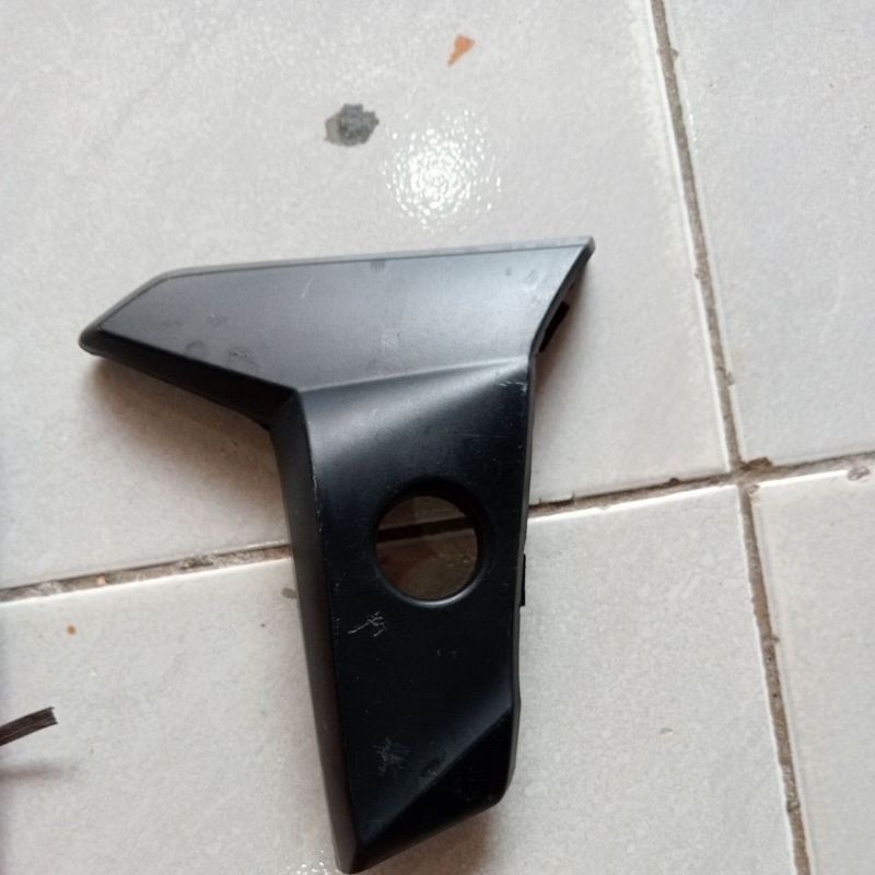 cover step sebelah kiri revo lama supra x125 original