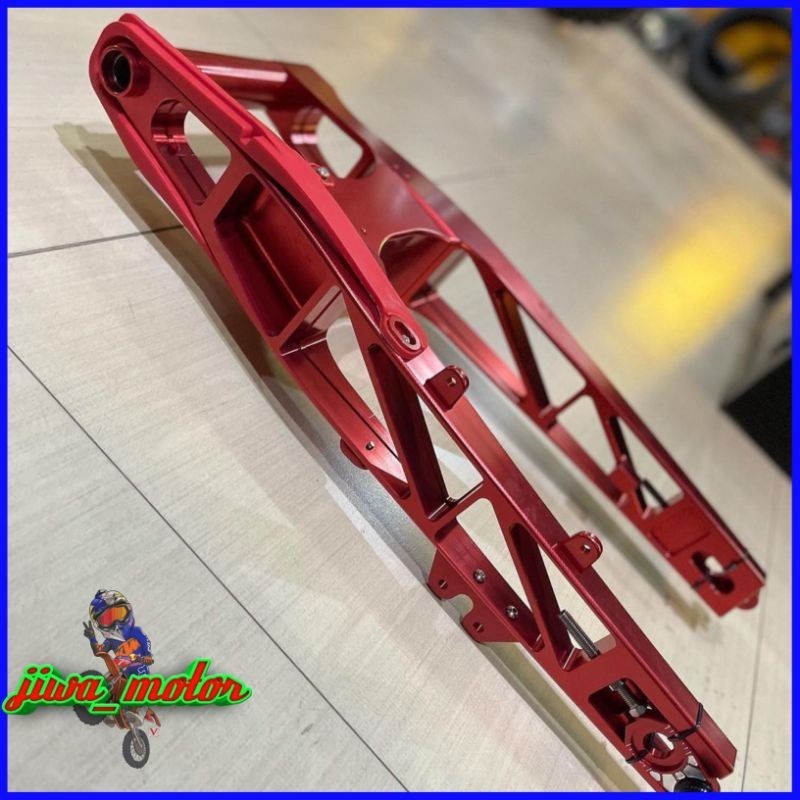 Swing ARM model TEKMO CRF 150 / CRF 250 bahan full Aluminium