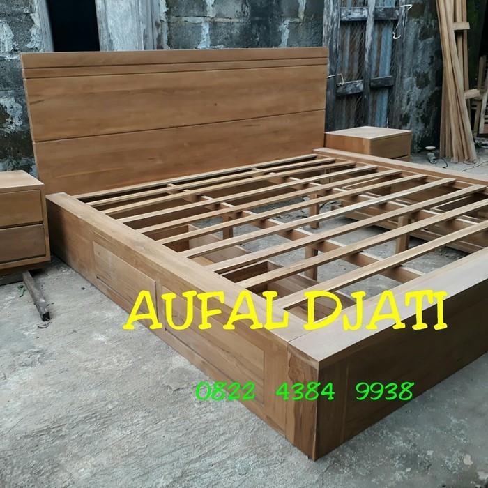 Tempat Tidur Mewah Minimalis Kayu Jati Jepara Dipan Ranjang Laci
