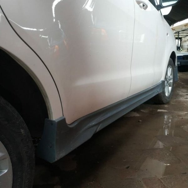 aksesoris mobil BODYKIT INNOVA REBORN FOX