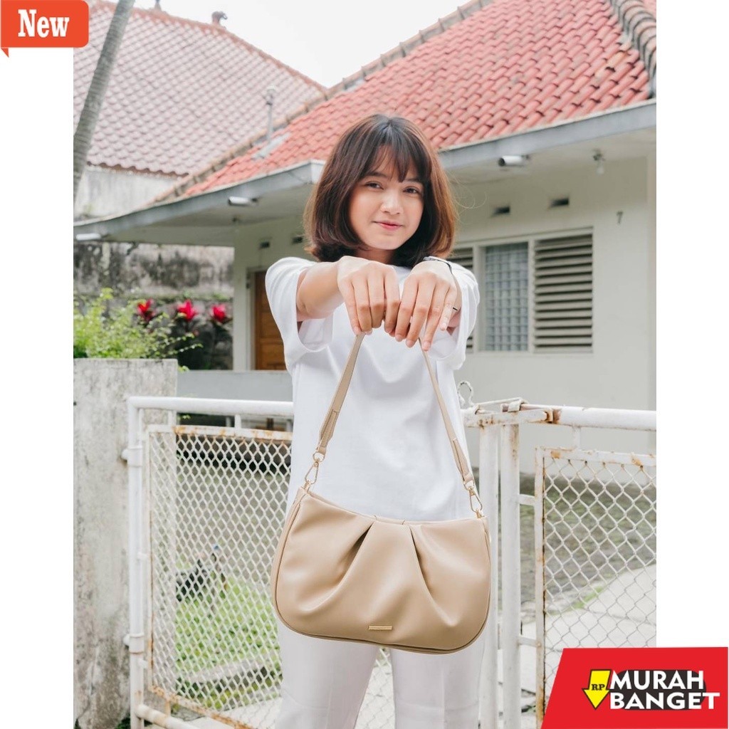 Selempang Wanita Kekinian Flicka DD 44 Tas Slempang Wanita Sling Bag Lokal Murah Bagus Original