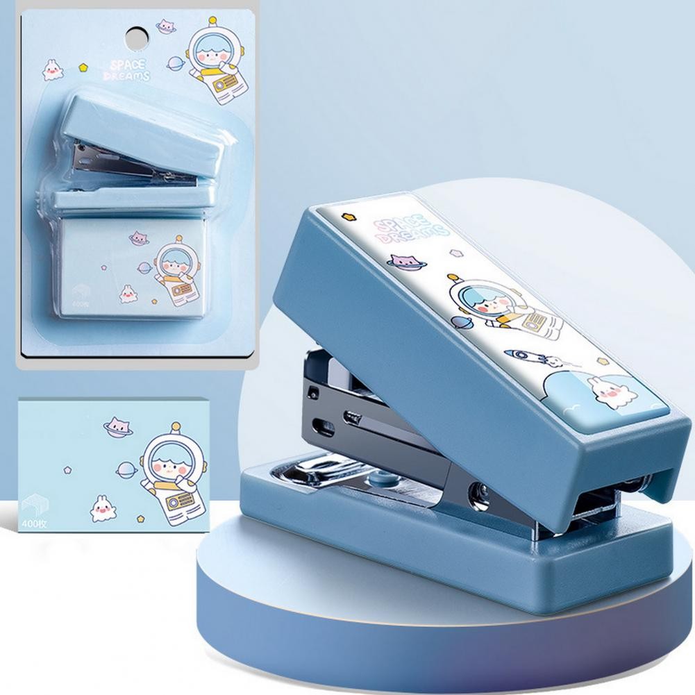 

1 Set Manual Stapler Compact Sturdy Construction Bind Astronaut Dinosaur Desktop Mini Stapler School Supplies