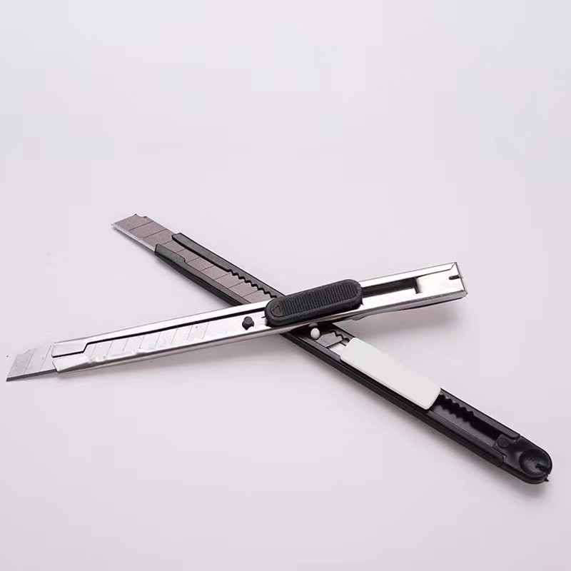 

337 Sliver Pisau Cutter / Kater Kecil Besi 60 Derajat Degrees Stainless Samoyed Knife Pisau Steel Pemotong Kertas Packing