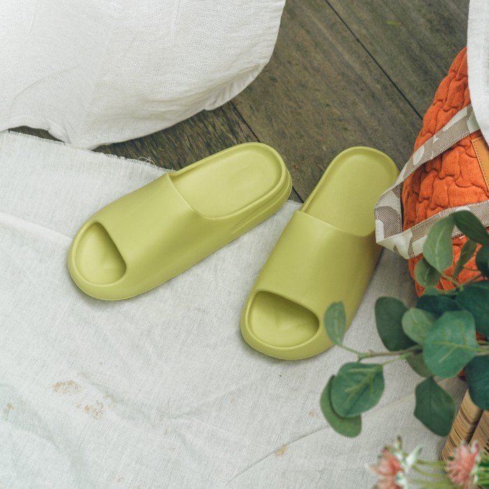 Blow BLAS 0017 Monstera Yeezy Slide Sandal Karet - Yellow, 41