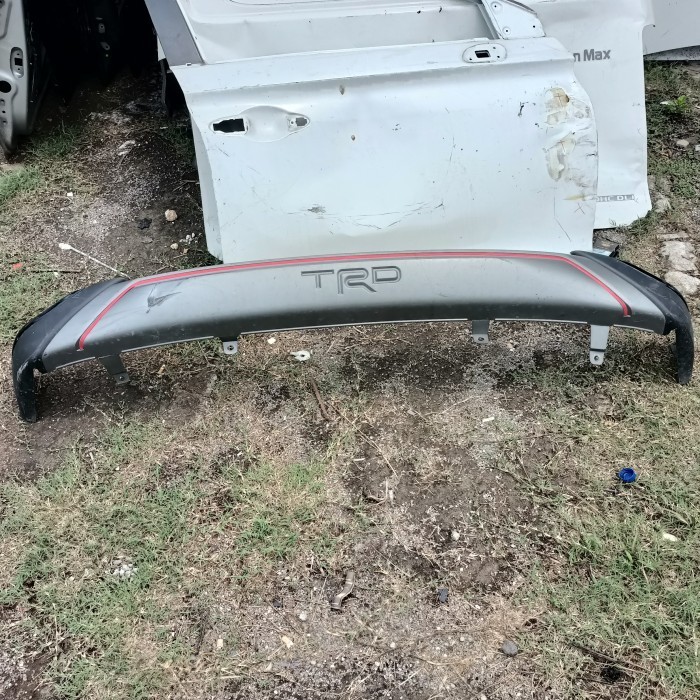Bodykit depan Rush 2018 2019