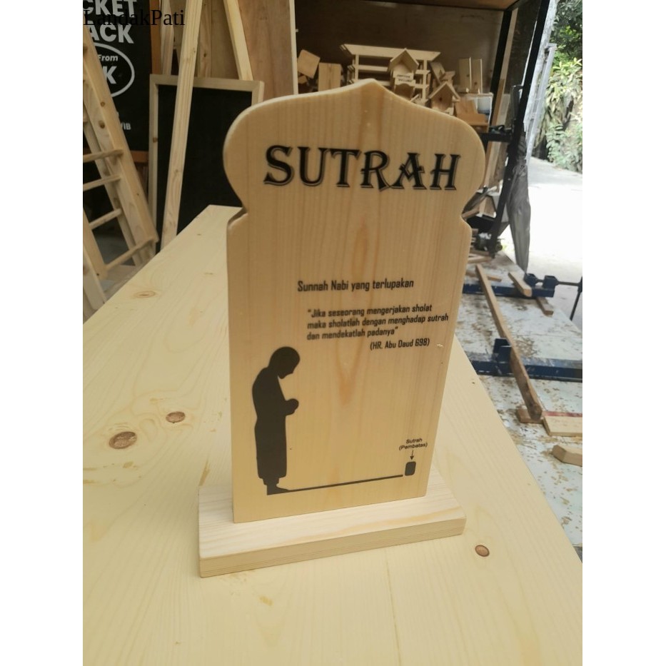 sutrah pembatas sholat sutroh kayu LARIS