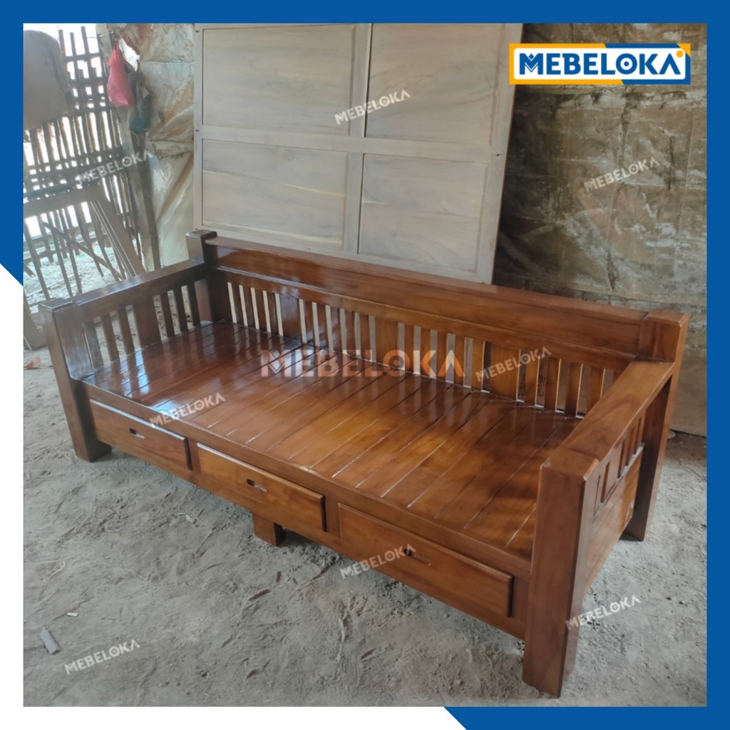 Bale daybed jati minimalis jumbo. Kursi tamu teras ruang keluarga kayu jati
