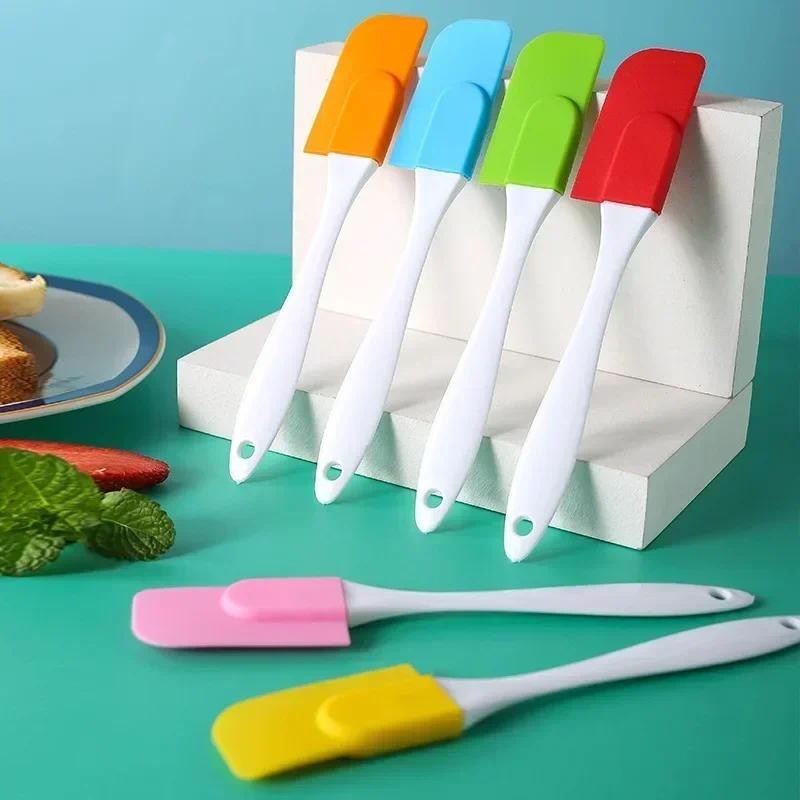New Silicone Baking Utensils Handle Cake Baking Scraper Small Cream Scraper Minimalist Style Detacha