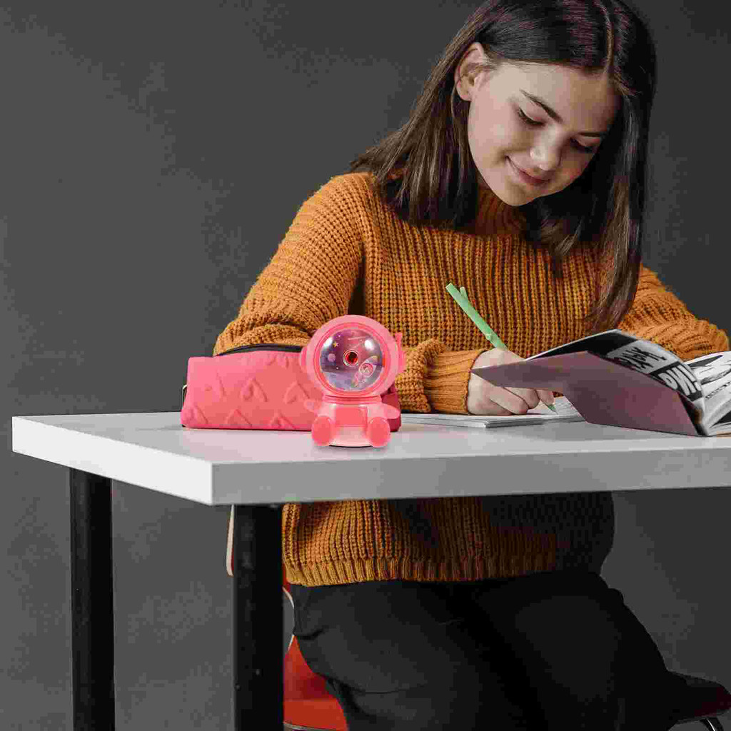 

Gift Manual Pencil Sharpener Child Colored Pencils Small Compact Plastic Mini Sharpeners for Students