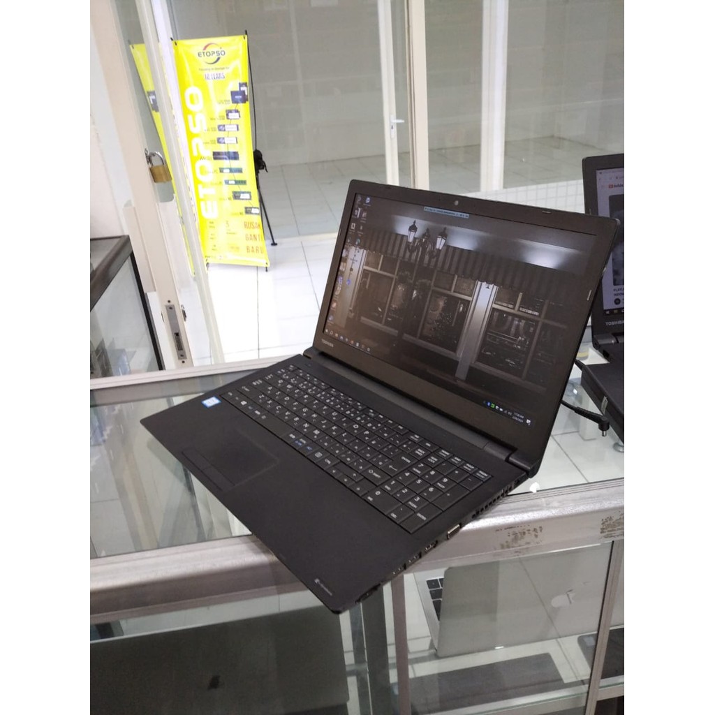 laptop MURAH TOSHIBA B55 ssd 256Gb core i5 Gen7 Ram 8Gb
