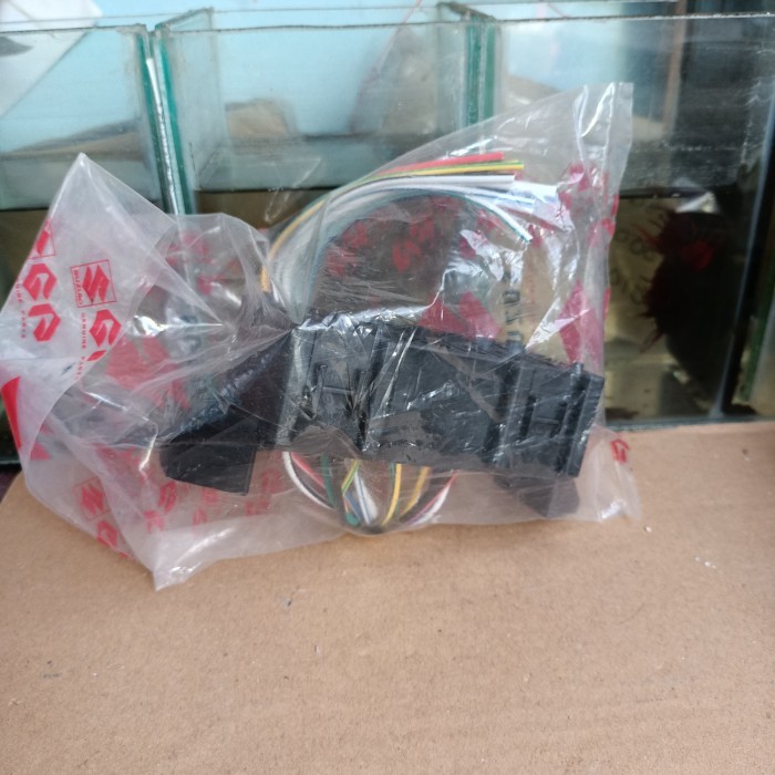 Ready JUAL  FUSE BOX ESCUDO SIDEKICK VITARA JLX 2,0 MK1 TD BOX SEKRING VITARA JLX Part Cod