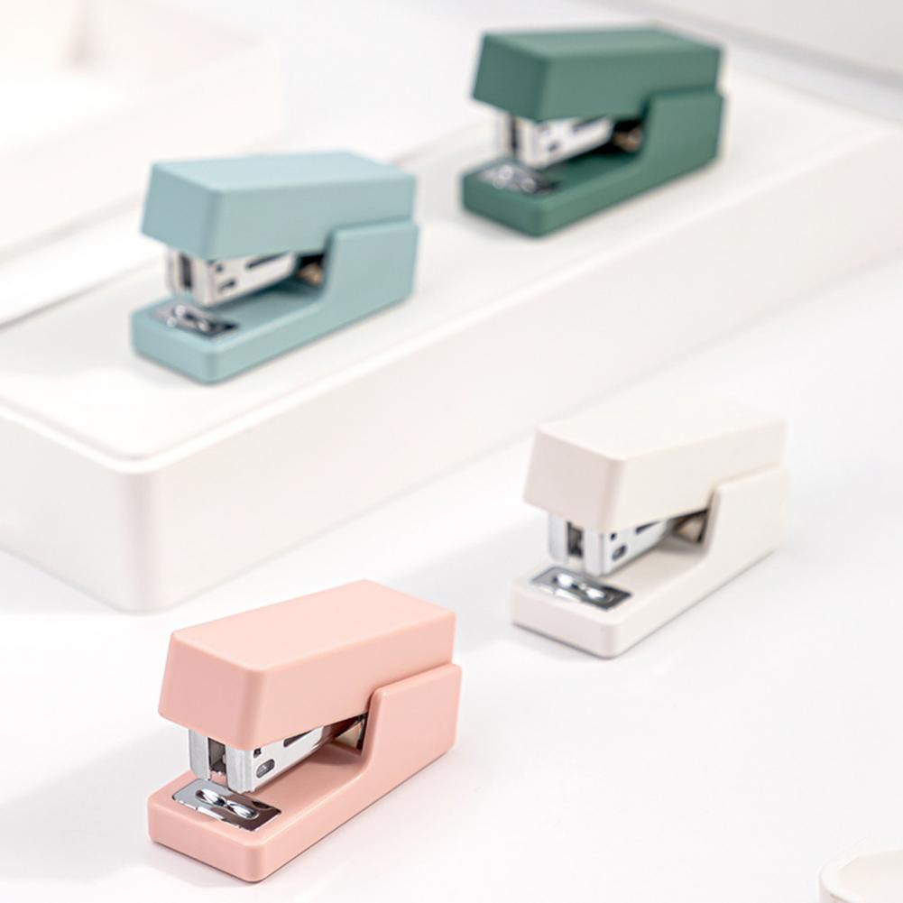 

1 Set Durable Stapler Machine Plastic Stapler Labor-saving School Office Stationery Mini Stapler Bind