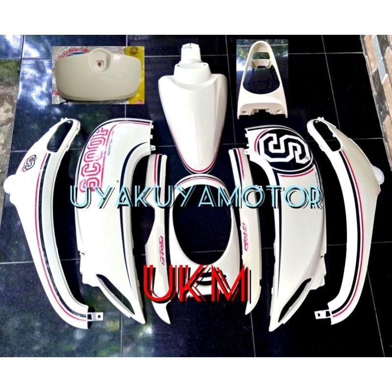 cover body full halus scoopy fi cream 2013-2016