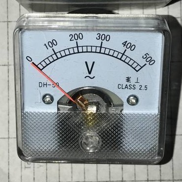 DC99 Voltmeter AC Volt meter Analog Jarum Panel - 500V