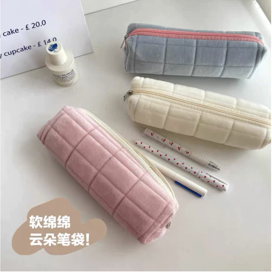 

Kotak Pensil Tas Bantal Pillow Tempat Pencil Case / Puffy Makeup Pouch / Pencase Kapasitas Besar