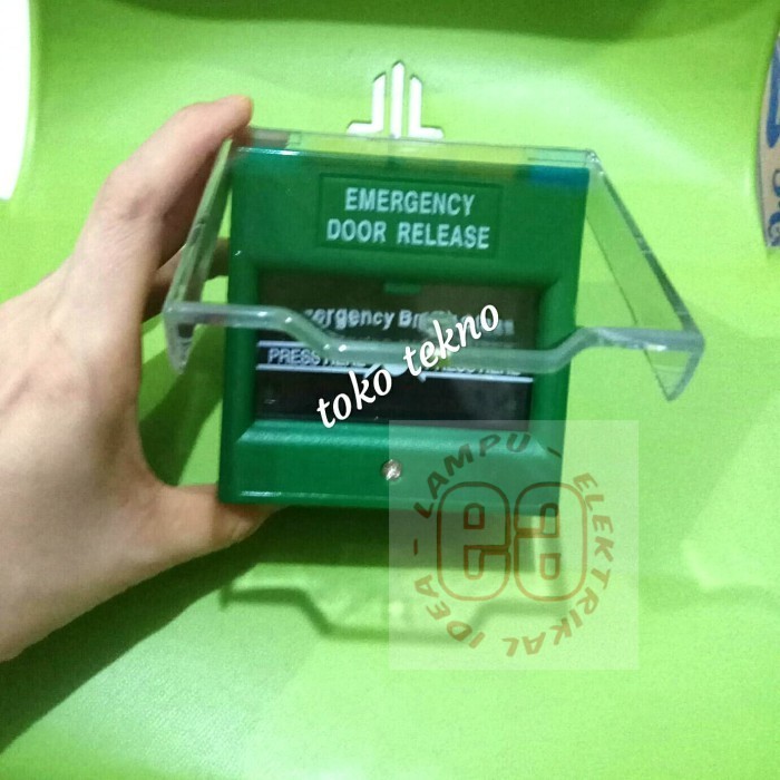 

Breakglass Hijau + Tutup Acrylic Plastik 1 set ( Break glass + Cover ) Murah Berkwalitas