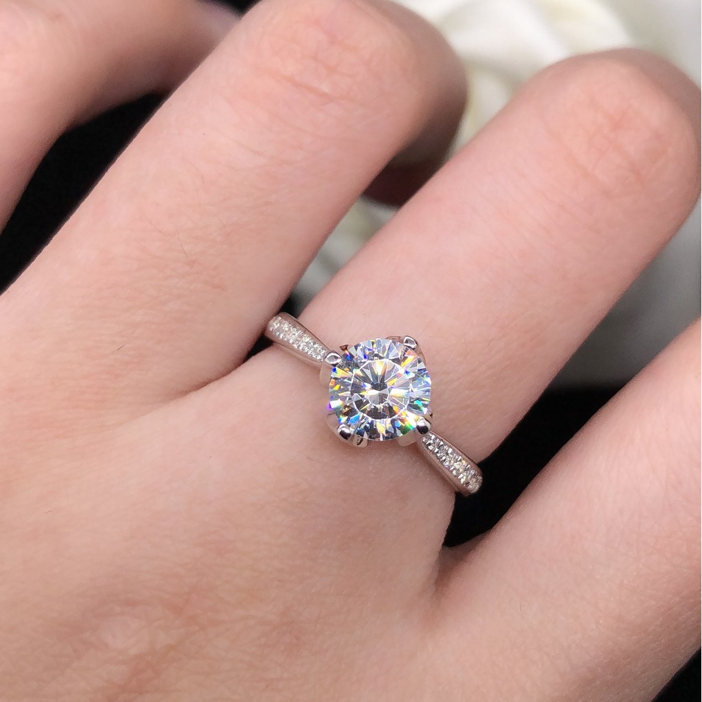 Solid 14K White Gold AU585 Platinum PT950 Four Claw Lotus Ring 14k Moissanite Diamond Ring