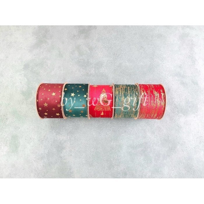 

Pita Kain Natal ; Mix Motif ; Lebar 5 cm ; Panjang 10 Yard