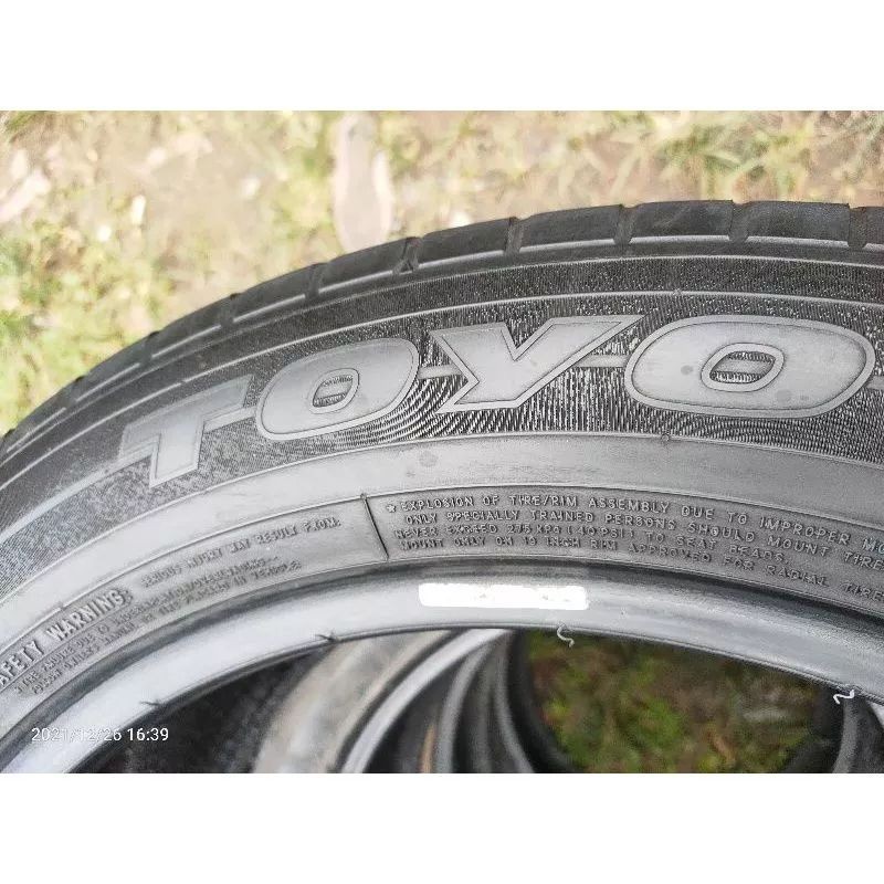 Ban Mobil Ring 19 225/55 19 merek toyo second copotan murah