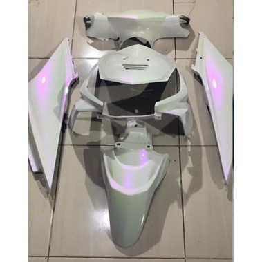 BODY HALUS HONDA BEAT KARBU TAHUN 2008 2009 2010 2011 2012 PUTIH LEMBAYUNG CUSTOM repaint beat karbu