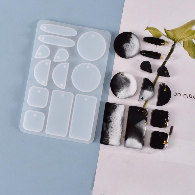 

DIY Crystal Epoxy Resin Mold Earring Pendant Creative Handmade Pendant Decorative Silicone Mold