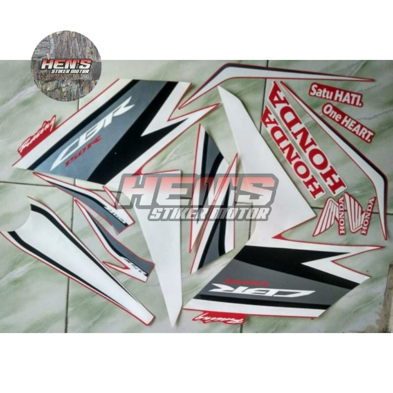 Stiker striping honda CBR 150R 2019