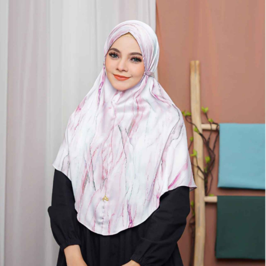 Terlaris ~Shakira Jilbab - Bergo Senna Armani Silk Series 01 Hijab  Kekinian Hijab Terbaru Premium H