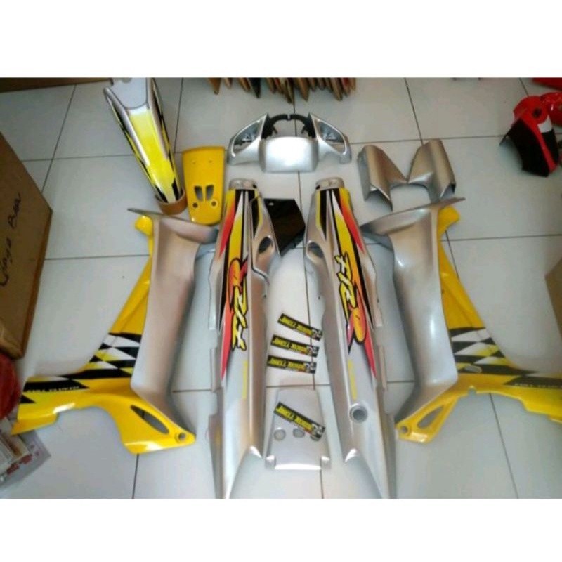 BISA COD cover body bodi fizr milenium set halus fiz r silver kuning SNI MURAH