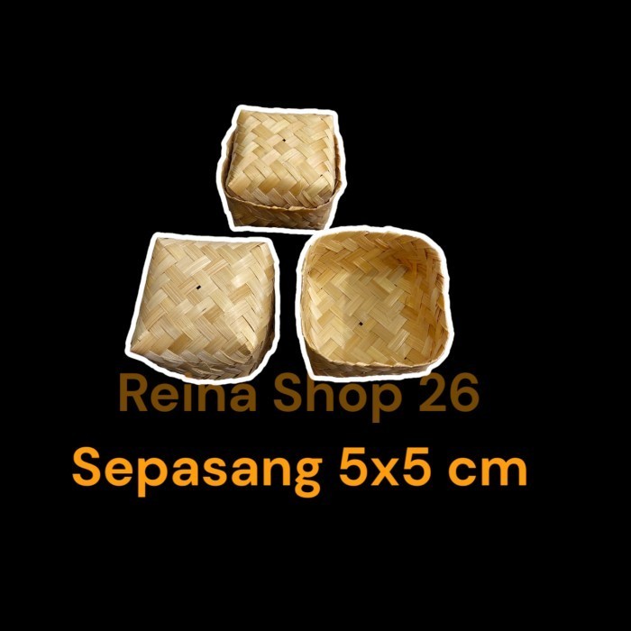 

Sepasang Besek Bambu 5x5 cm