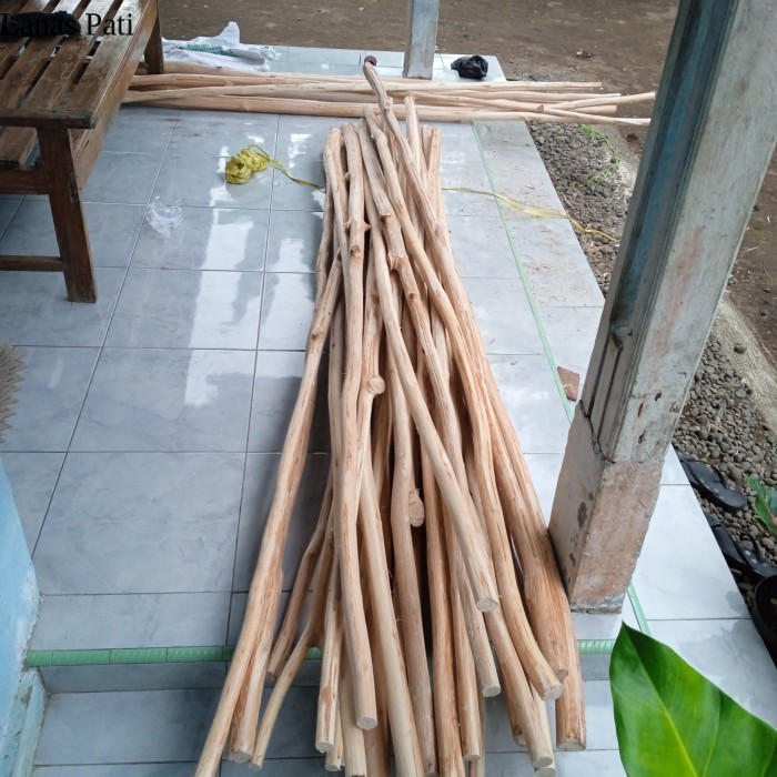 

Ranting Kayu Jati Bahan Pagar /100 cm /1*Batang XD4
