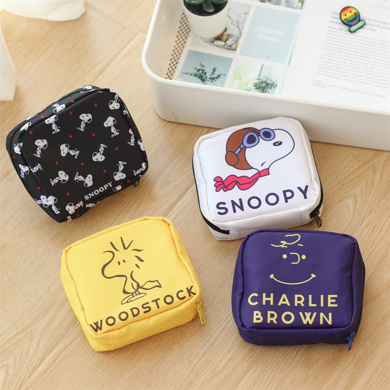 

Snoopy Cartoon Cute Makeup Bag Children's Cartoon Snoopy Large Capacity Coin Purse Girl's Portable Lipstick Storage Makeup Bag