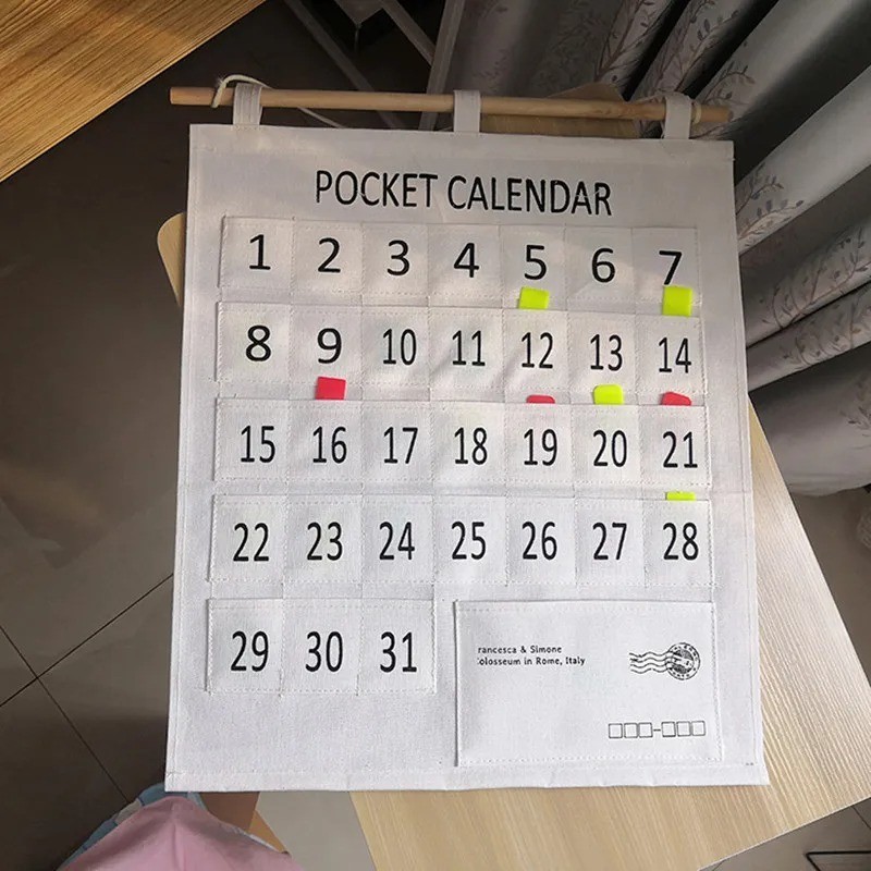 

Gantung Kalender Tas Penyimpanan Pouch Gantung Serbaguna Kalender Fabric Calendar