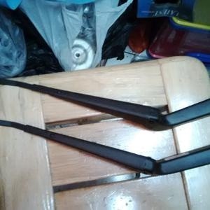 Arm wiper taft gt/feroza 1set Murah