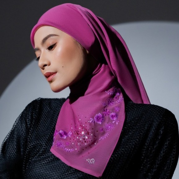 naPocut Dionne Exclusive Hijab Segiempat - Ashleigh Blue