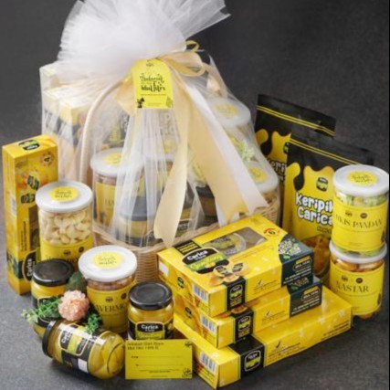 

Hampers Lebaran Premium Carica Merk Gemilang Oleh Oleh Khas Wonosobo Dieng