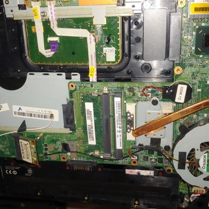 Mesin Mobo Motherboard Main Mother Board CPU Toshiba L840 C840 C800