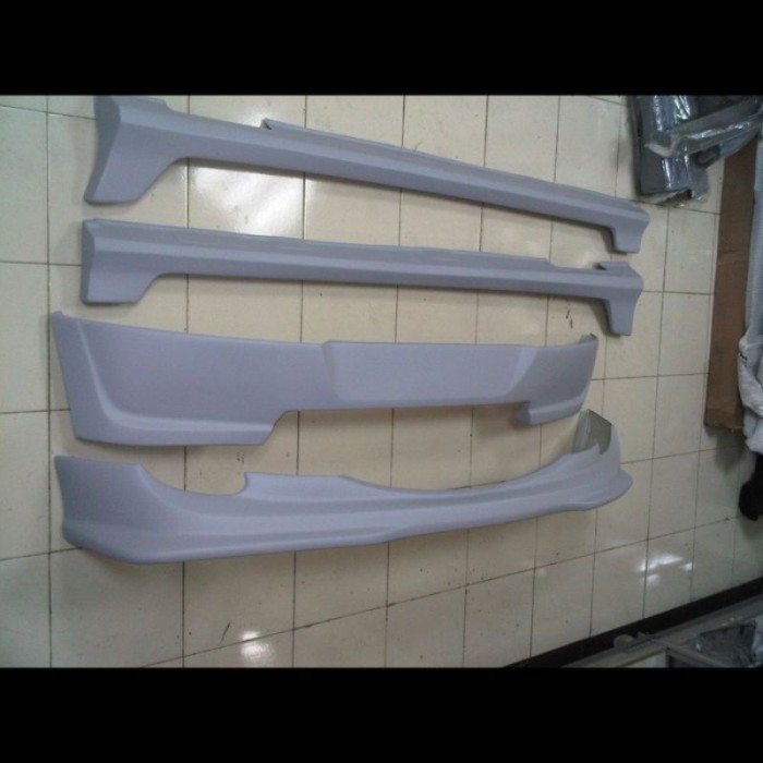 AKSESORIS MOBIL BODYKIT DEPAN BELAKANG MAZDA 2