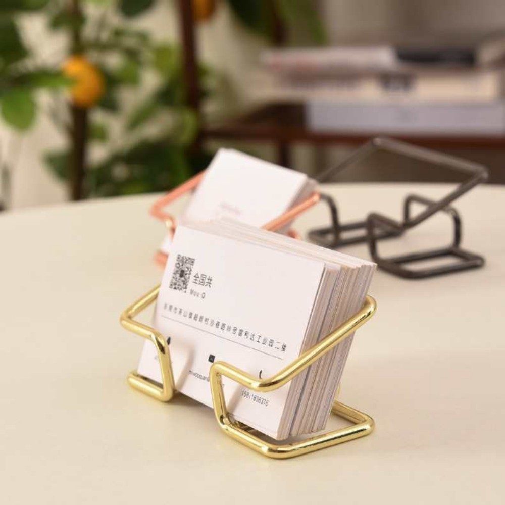 

Gold Metal Business Card Holder Desk Bracket Cards Organizer Office Business Cards Display Holders Fashion Desktop Decorative