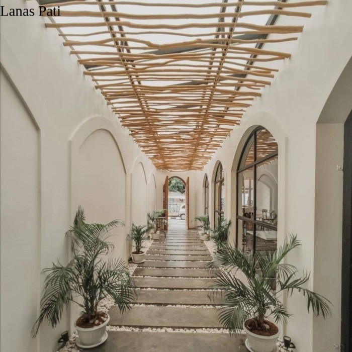 

Bahan Ranting Kayu Jati Dekorasi Atap Rumah Cafe Resto Estetik XD4