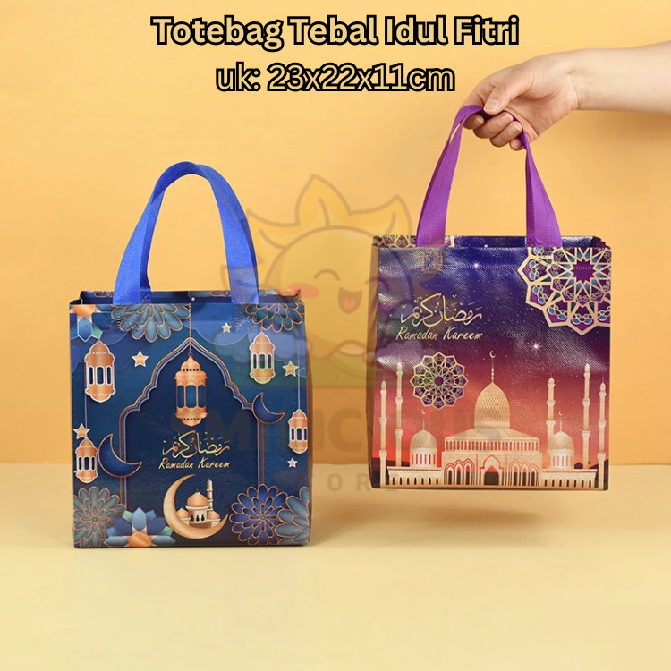 

Totebag Tebal Tas Souvenir Kain Edisi Ramadhan Lebaran Idul Fitri 23x22x11cm Souvenir Hampers Giftbag Bahan Kain Tebal Tidak Mudah Sobek / Keranjang Souvenir Lebaran Idul Fitri Ramadhan Kareem