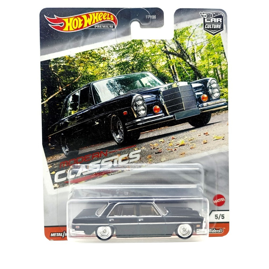 Hot Wheels / HotWheels Premium Modern Classics '72 Mercedes Benz 280 SEL 4.5 Hitam