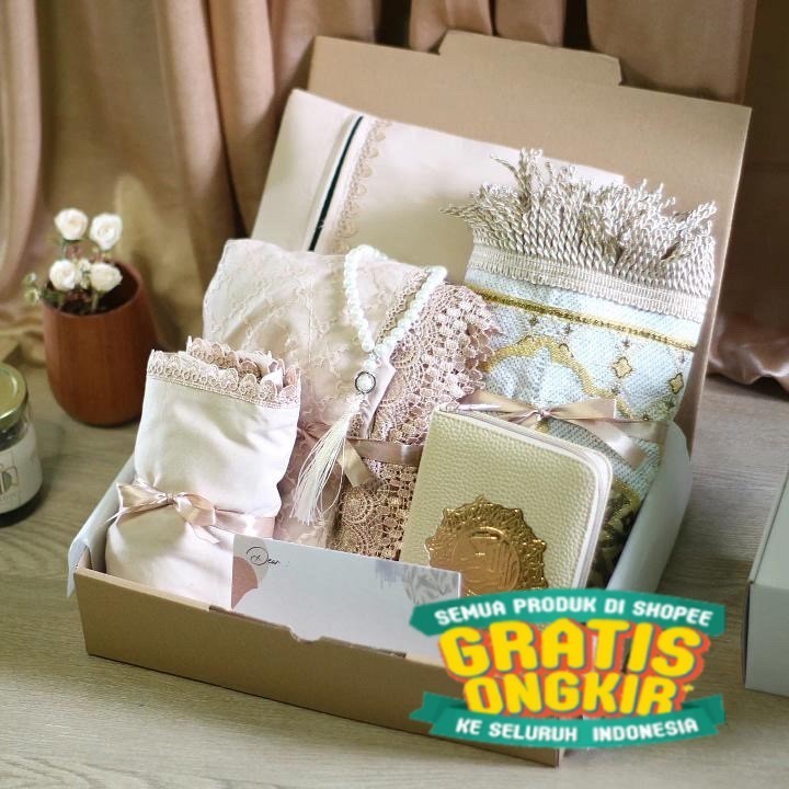 PAKET ALAT SHOLAT LENGKAP/ HAMPERS MUKENA/ KADO ISTRI/KADO PACAR/MAHAR PERNIKAHAN /SESERAHAN/ Spesia