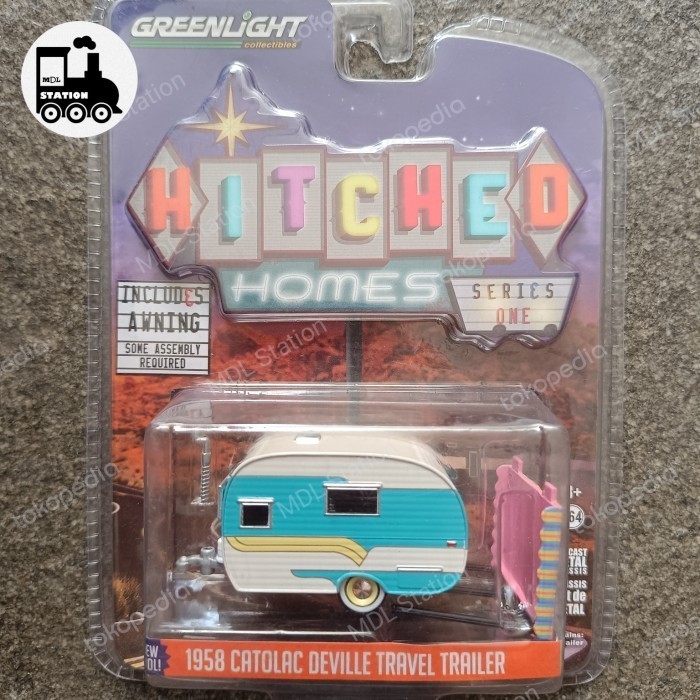 Greenlight Hitched Homes Diecast  1958 Catolac Deville Travel Trailer
