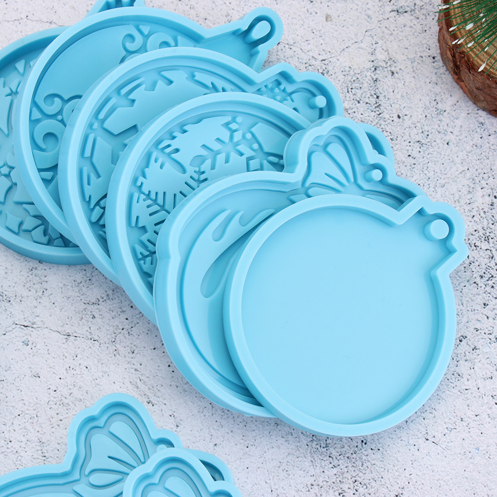 

Christmas Ball Silicone Mould Keychain Pendant Epoxy Resin Crafts Silicone Mold Candy Chocolate Xmas Jewelry Pendant Making Mold