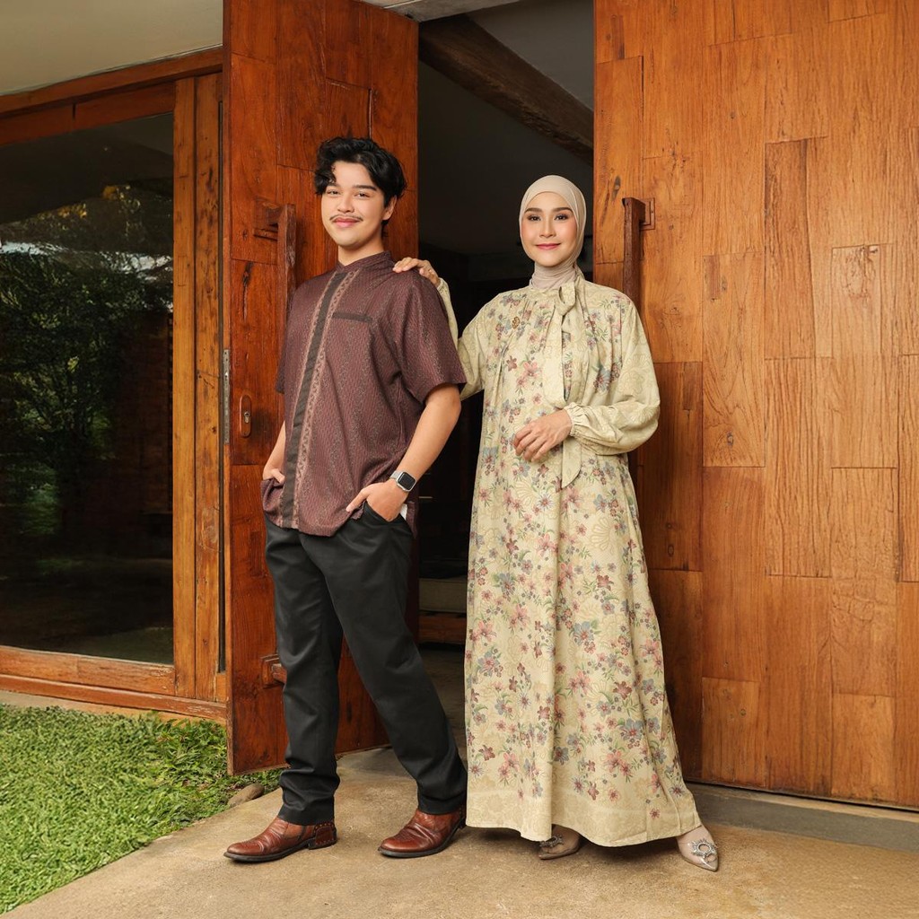 ZM Zaskia Mecca - Couple Set 1 Gamis Wanita & Kemeja Koko Pria - Alkisah - Edisi Timun Mas