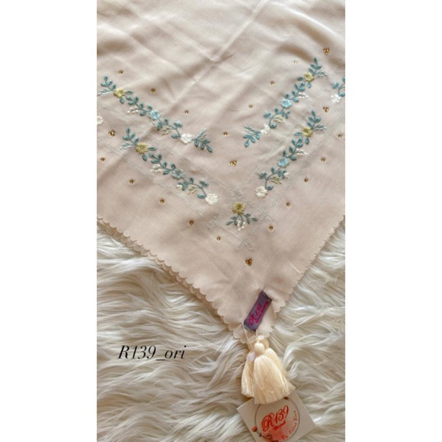 Terlaris ~Kerudung Segi Empat Bordir Garis R139 Hijab Premium Hijab Elegan Hijab Cantik Hijab  Kekin