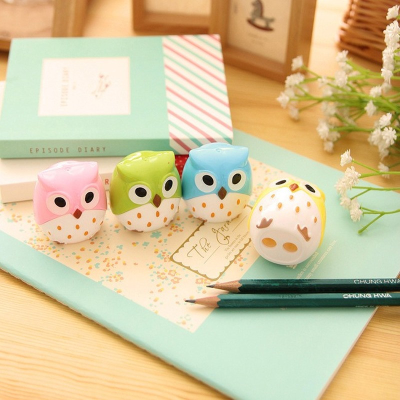 

1PCS Creative Cartoon Children Pencil Sharpener Novelty Stationery Child Stuidents Gifts Pencil Sharpener Office School Supplies