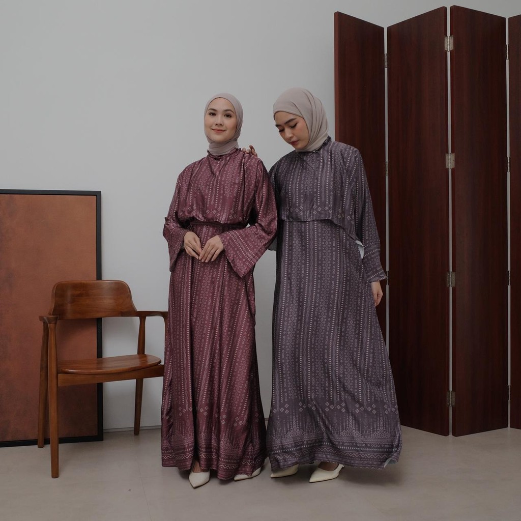 Oclo Clorina Dress Pakaian Wanita Gamis Motif Signature Silk Premium Terbaru OCL02675