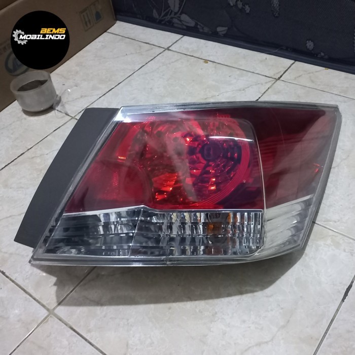 Stoplamp Lampu Belakang Honda Accord 2008 kanan